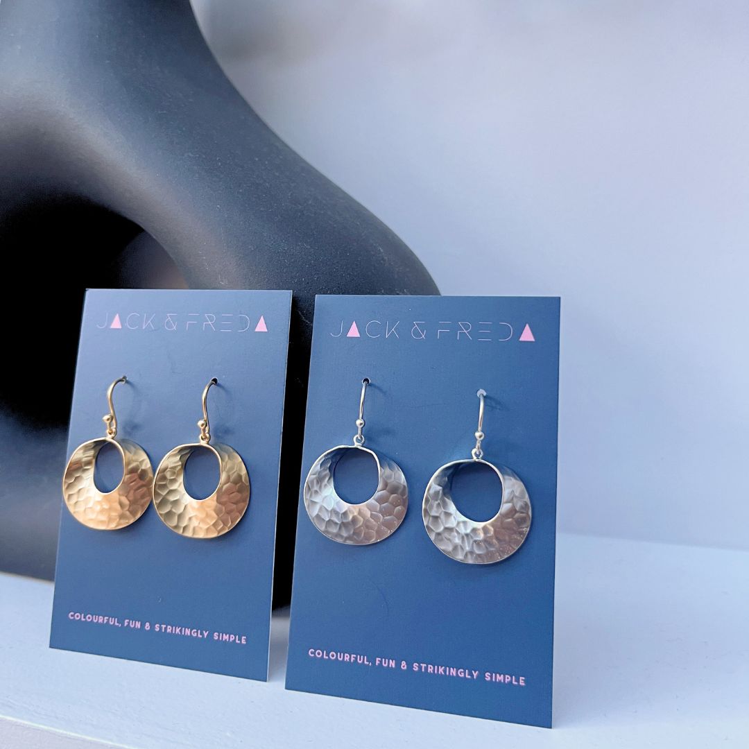NEW! HAMMERED CURL EARRINGS