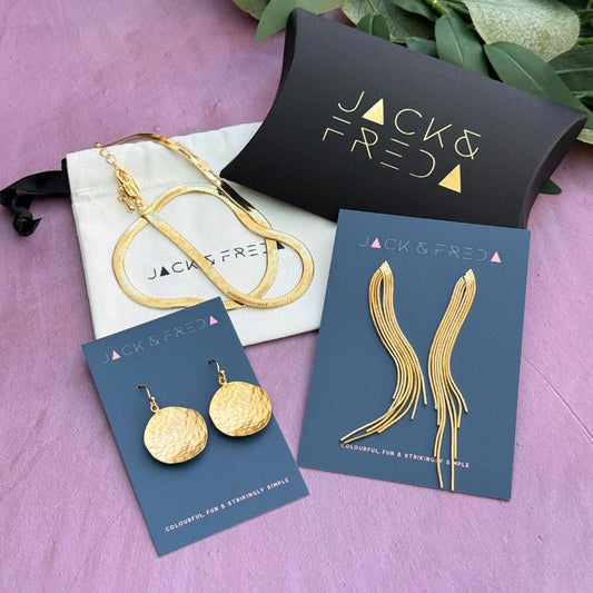 NEW! APHRODITE GIFT SET