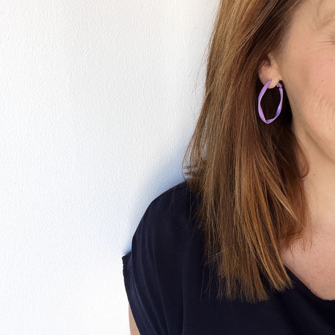 TWISTY HOOPS - BURGUNDY