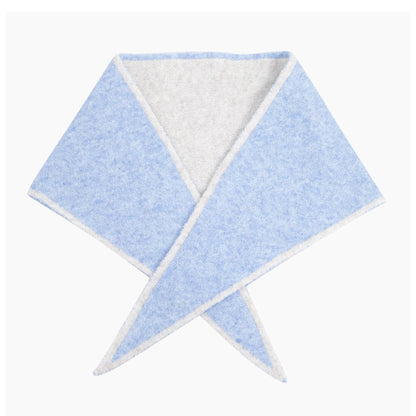 TRIANGLE SCARF
