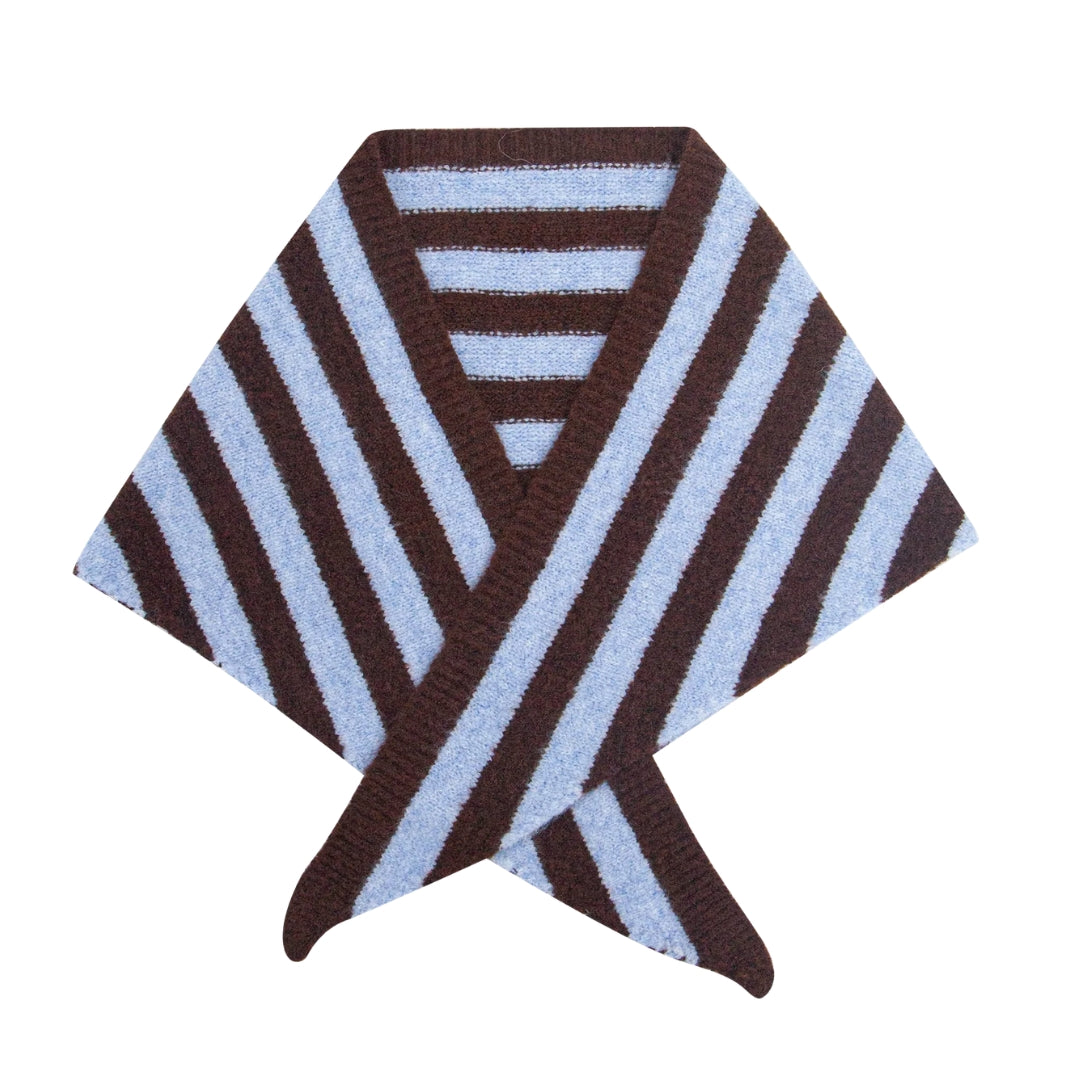 TRIANGLE SCARF