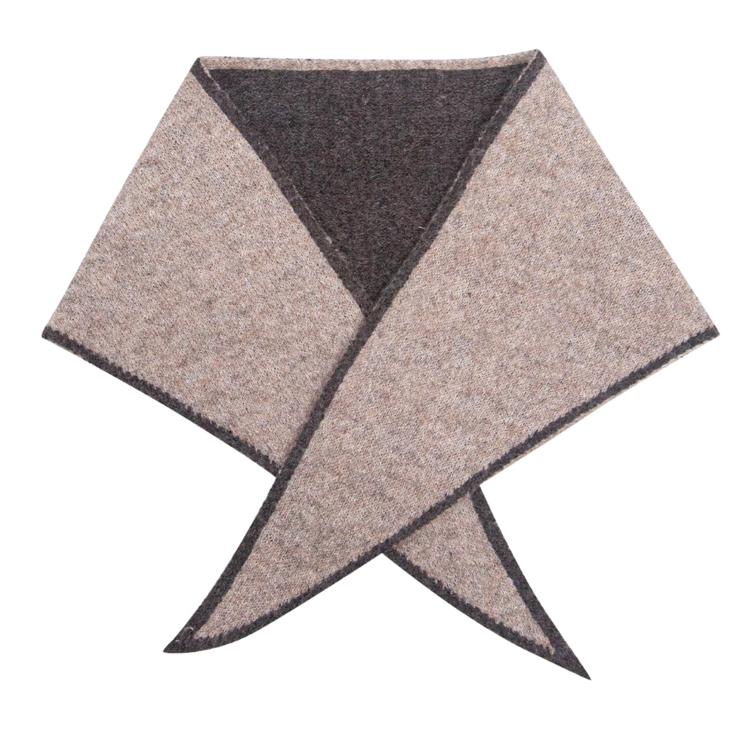 TRIANGLE SCARF