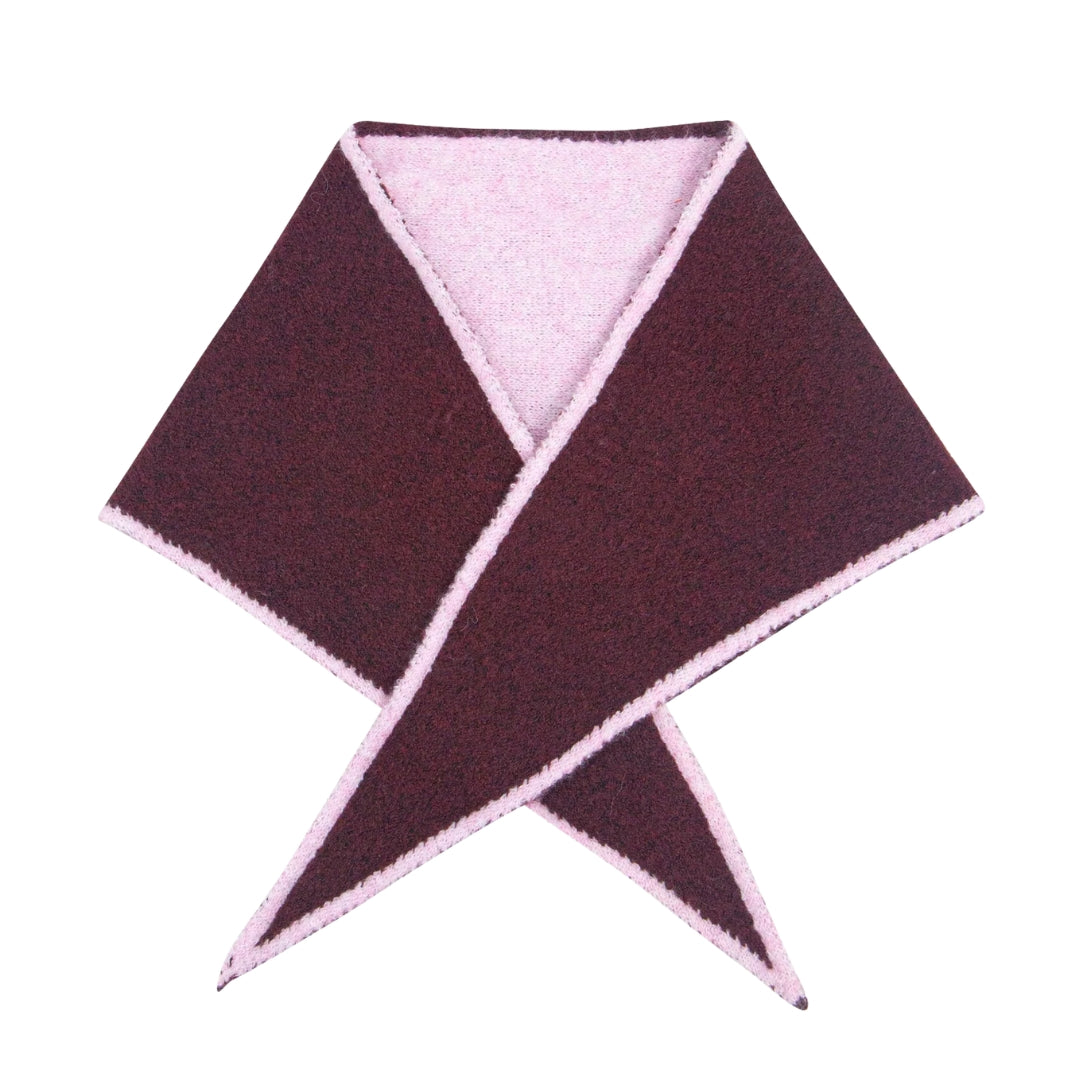 TRIANGLE SCARF
