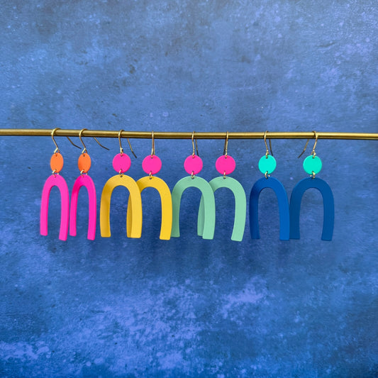 DOLLY EARRINGS