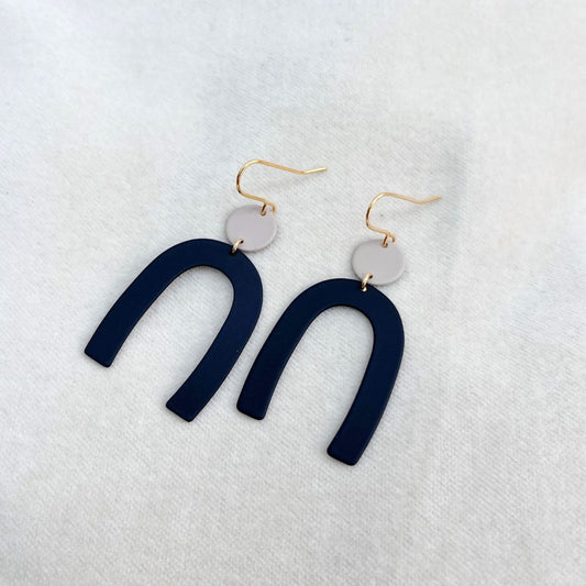 DOLLY EARRINGS  - MONOCHROME
