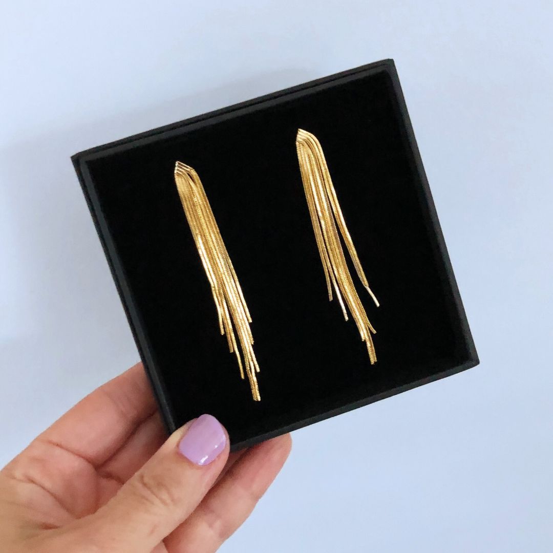 METALLIC TASSEL EARRINGS