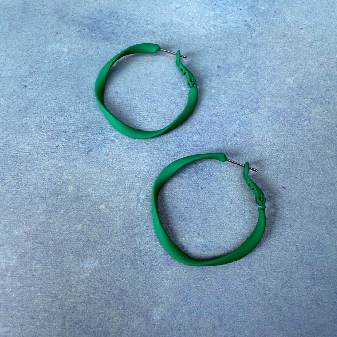 TWISTY HOOPS - VARIOUS COLOURS