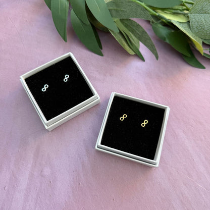 NEW! INFINITY STUD EARRINGS