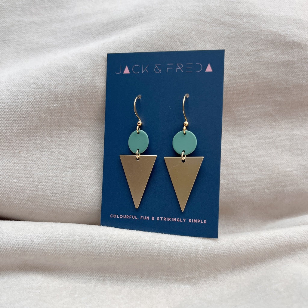 Lola Triangle earrings in gold with mint