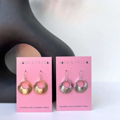 HAMMERED CURL EARRINGS