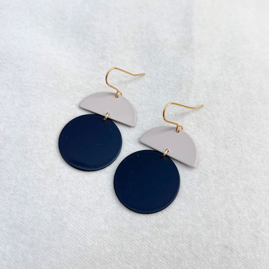 ORLA EARRINGS - BLACK/PUTTY