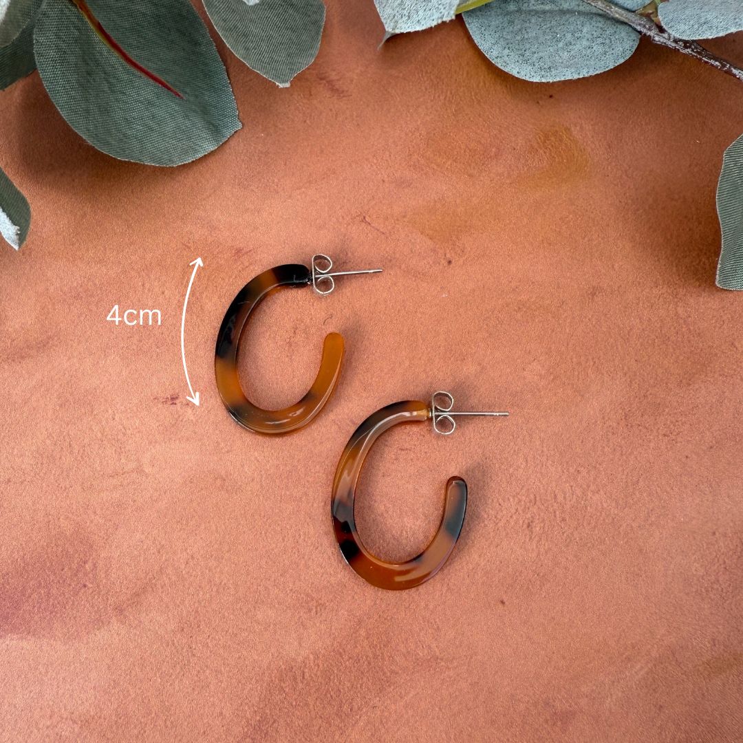 NEW! TORTOISE SHELL HOOP EARRINGS