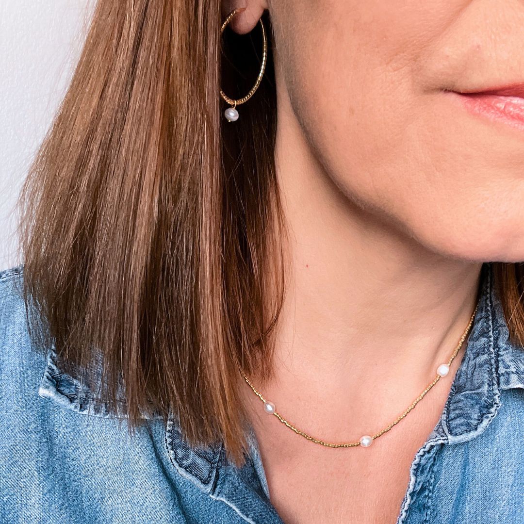 NEW! PEARL EARRINGS & NECKLACE SET