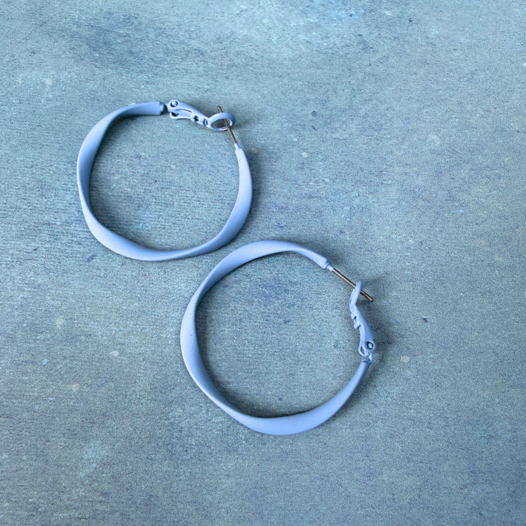 TWISTY HOOPS - VARIOUS COLOURS