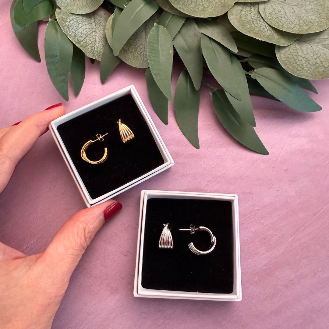 NEW! RIBBON TWIST EARRINGS