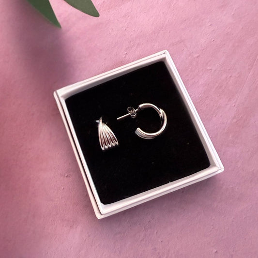 NEW! RIBBON TWIST EARRINGS - SILVER