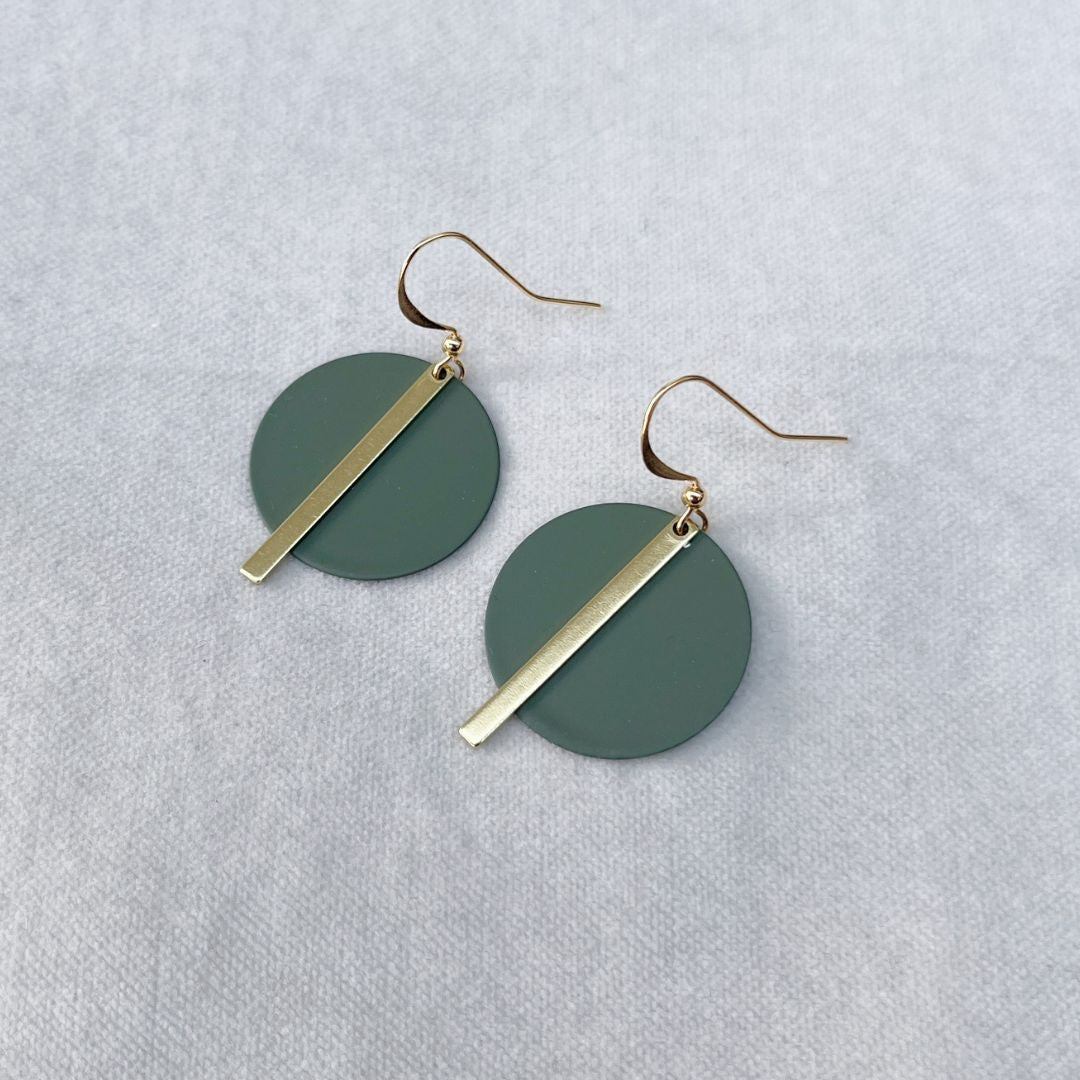Solar earrings in olive