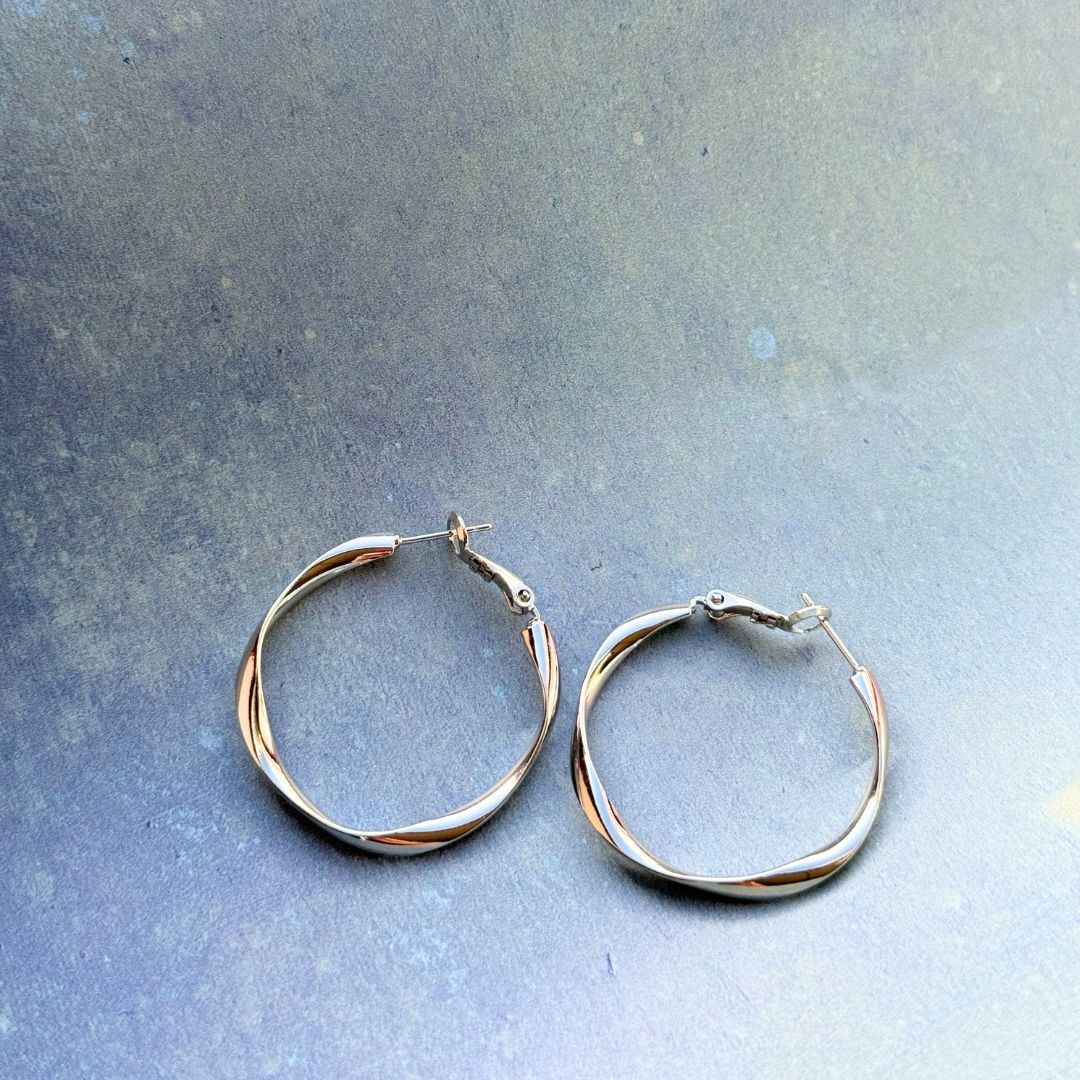 TWISTY HOOPS - VARIOUS COLOURS