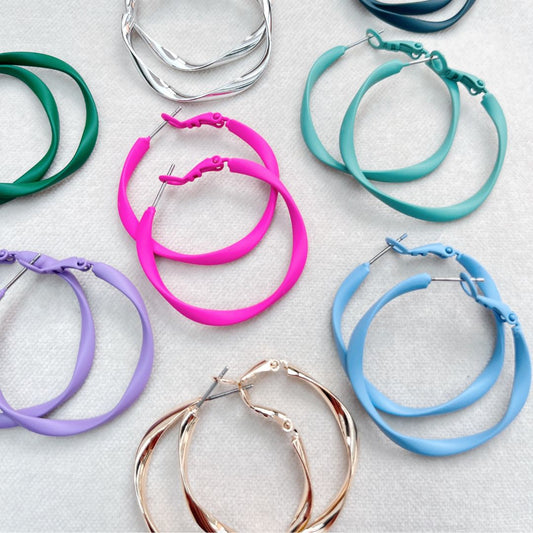 NEW! TWISTY HOOPS
