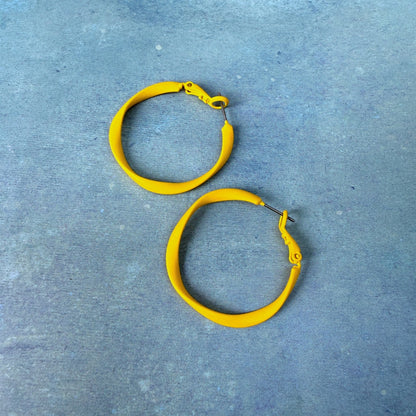 TWISTY HOOPS - VARIOUS COLOURS