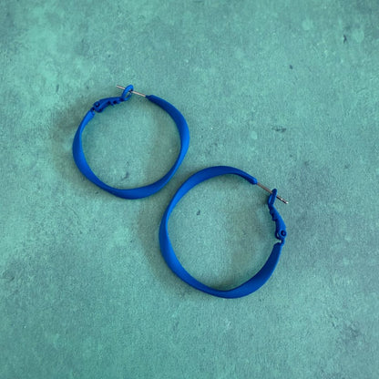 TWISTY HOOPS - VARIOUS COLOURS