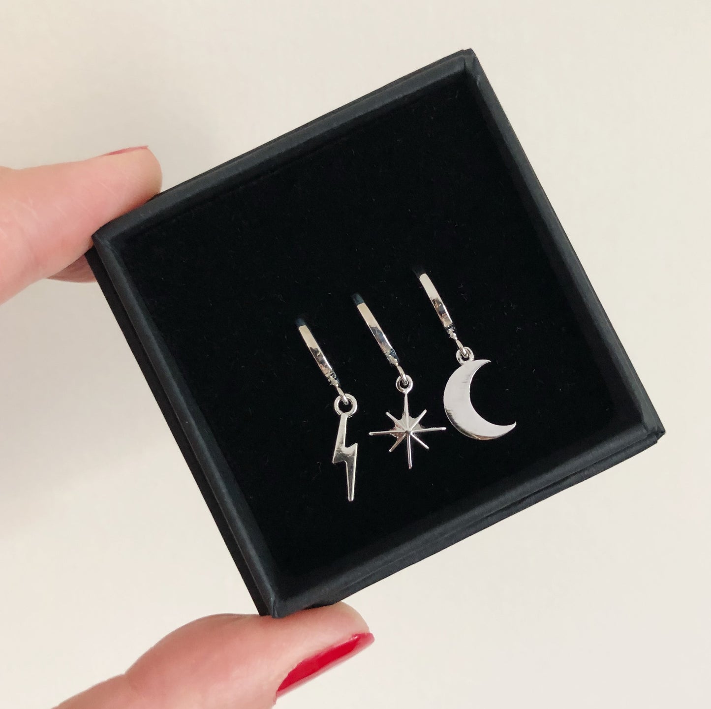 3 HUGGIES - COSMIC SET (SILVER-PLATED)