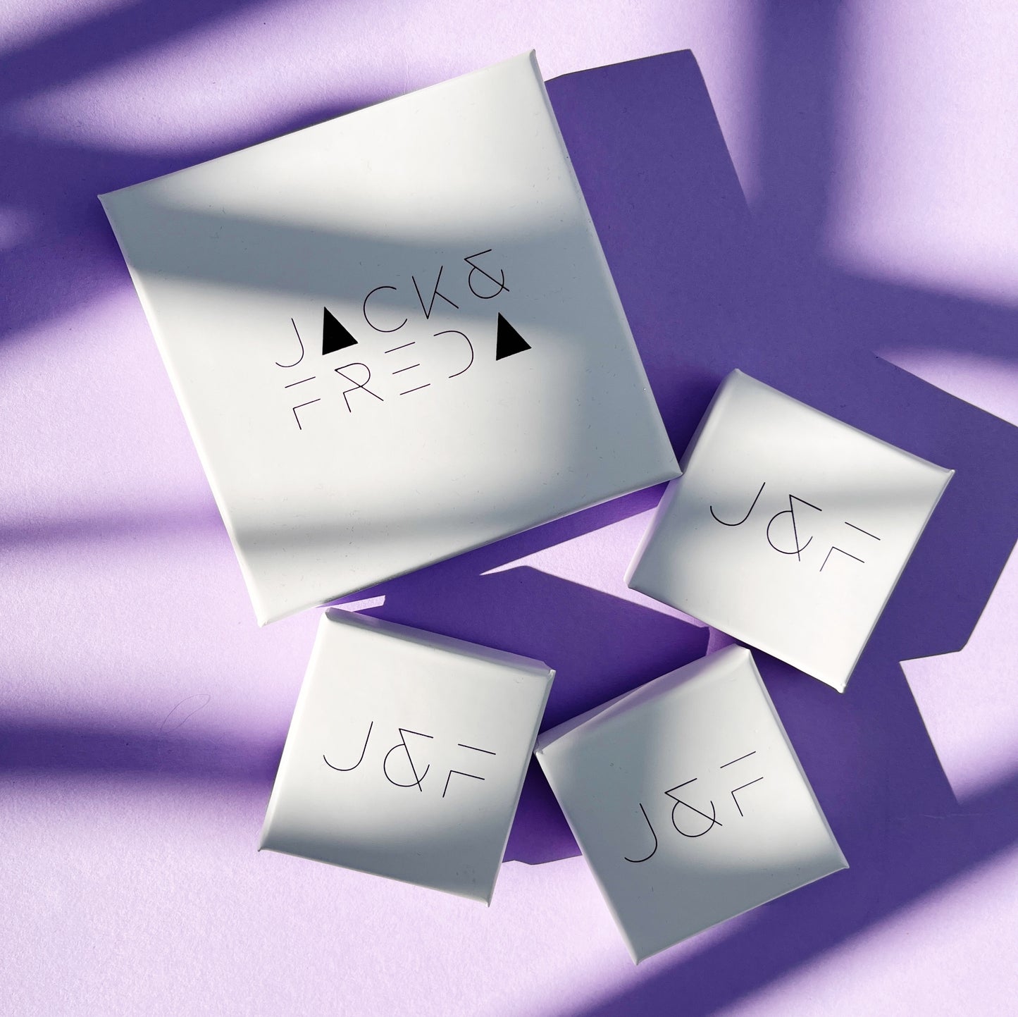 GIFT BOX